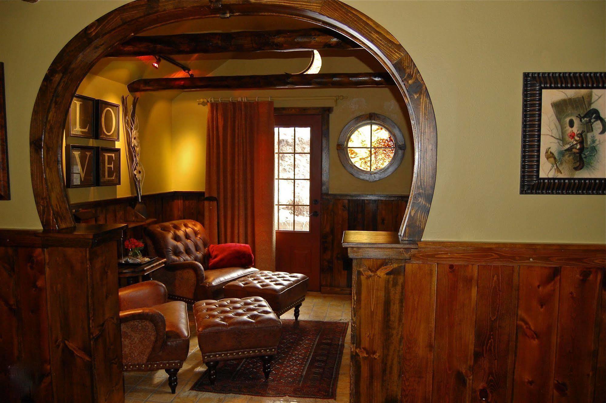 Highland Haven Creekside Inn エバーグリーン エクステリア 写真