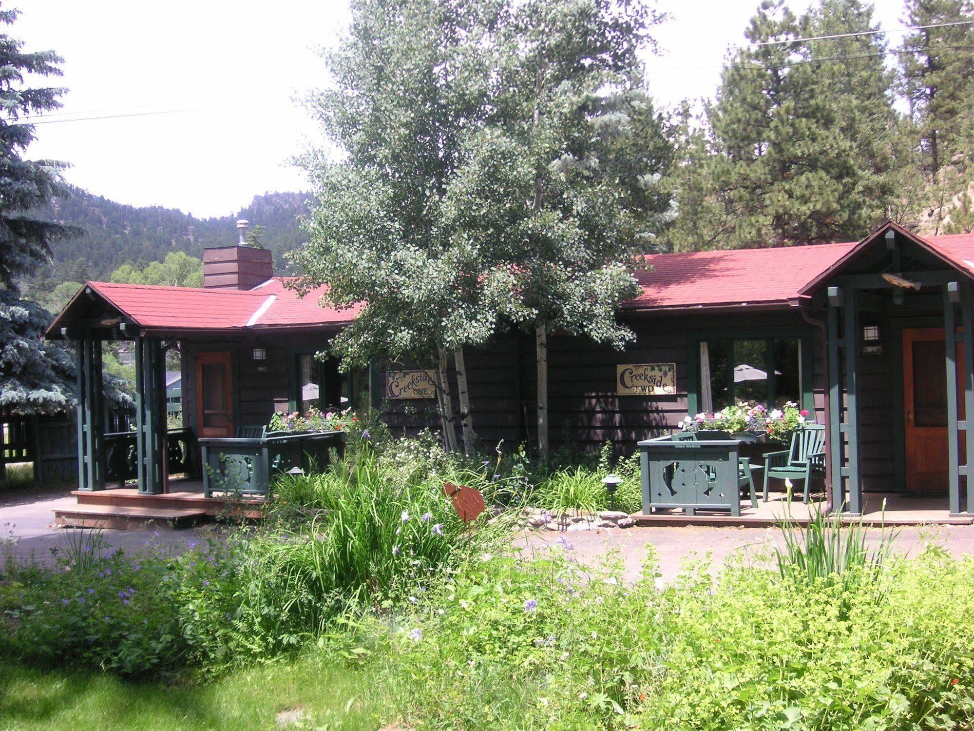 Highland Haven Creekside Inn エバーグリーン エクステリア 写真